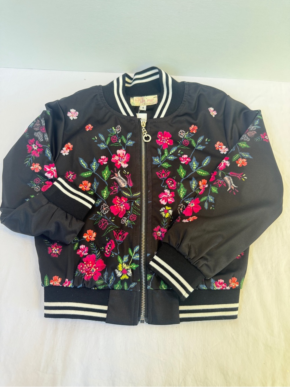 Truly Me by Sara Sara, Girls' zippered Floral Bomber jacket NWT sequins 4T, Soft